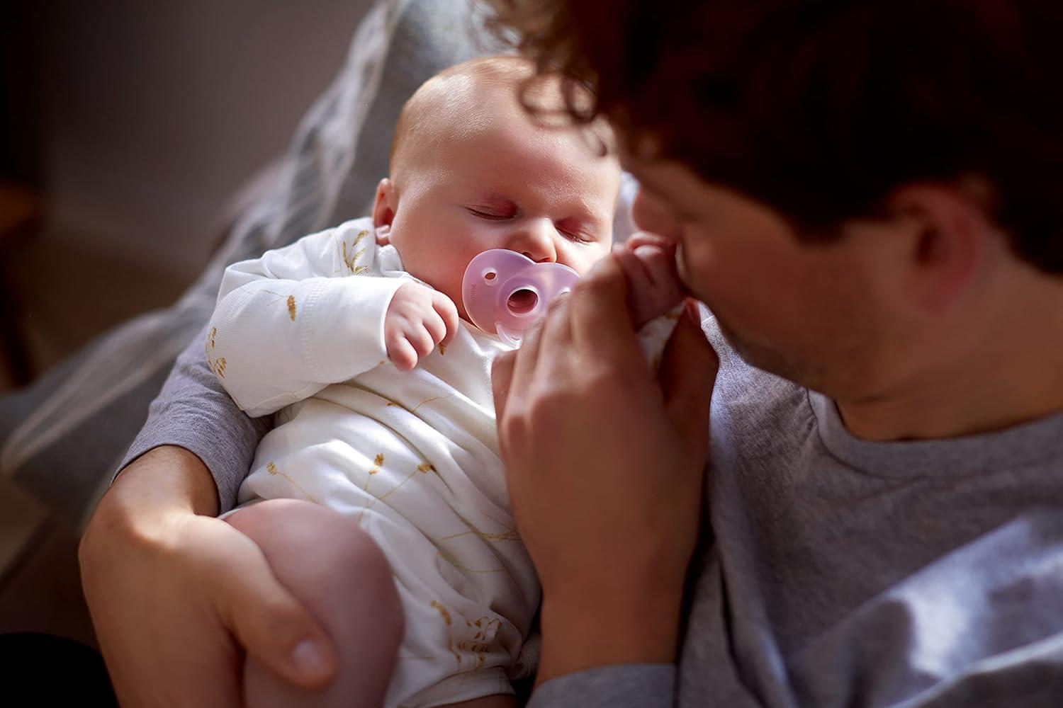 imagePhilips Avent Soothie Heart Pacifier PinkLight Pink 03 Months 4 Pack SCF09942PinkLight Pink